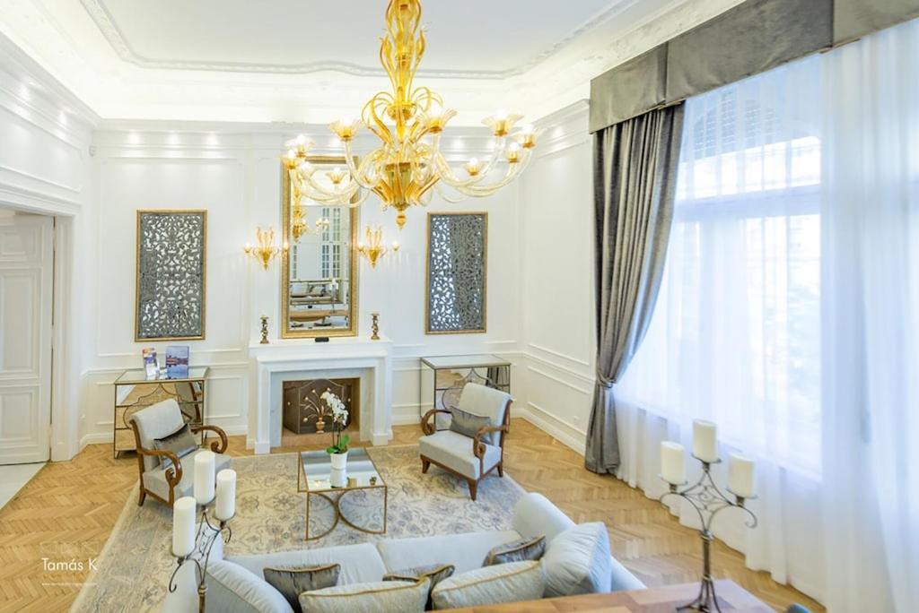 Appartement Bpr The Golden Astoria With Balcony And A/C à Budapest Extérieur photo